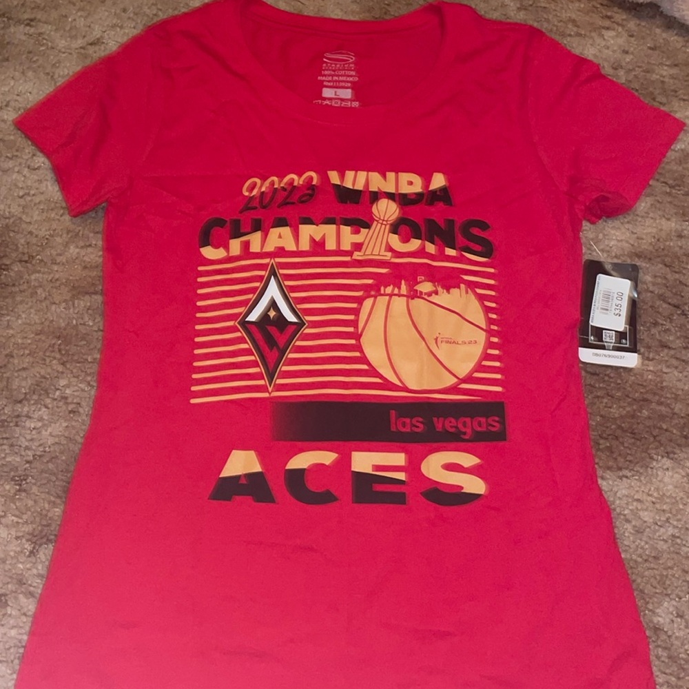 NWT 2023 Las Vegas Aces WNBA T-Shirt